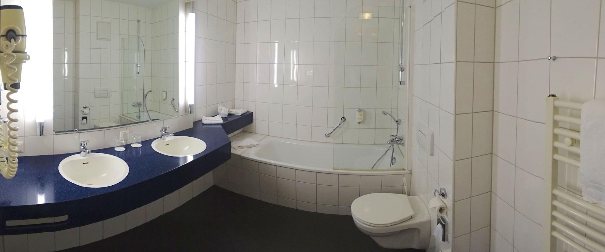 Hotel Ascot Bristol Potsdam Exterior foto