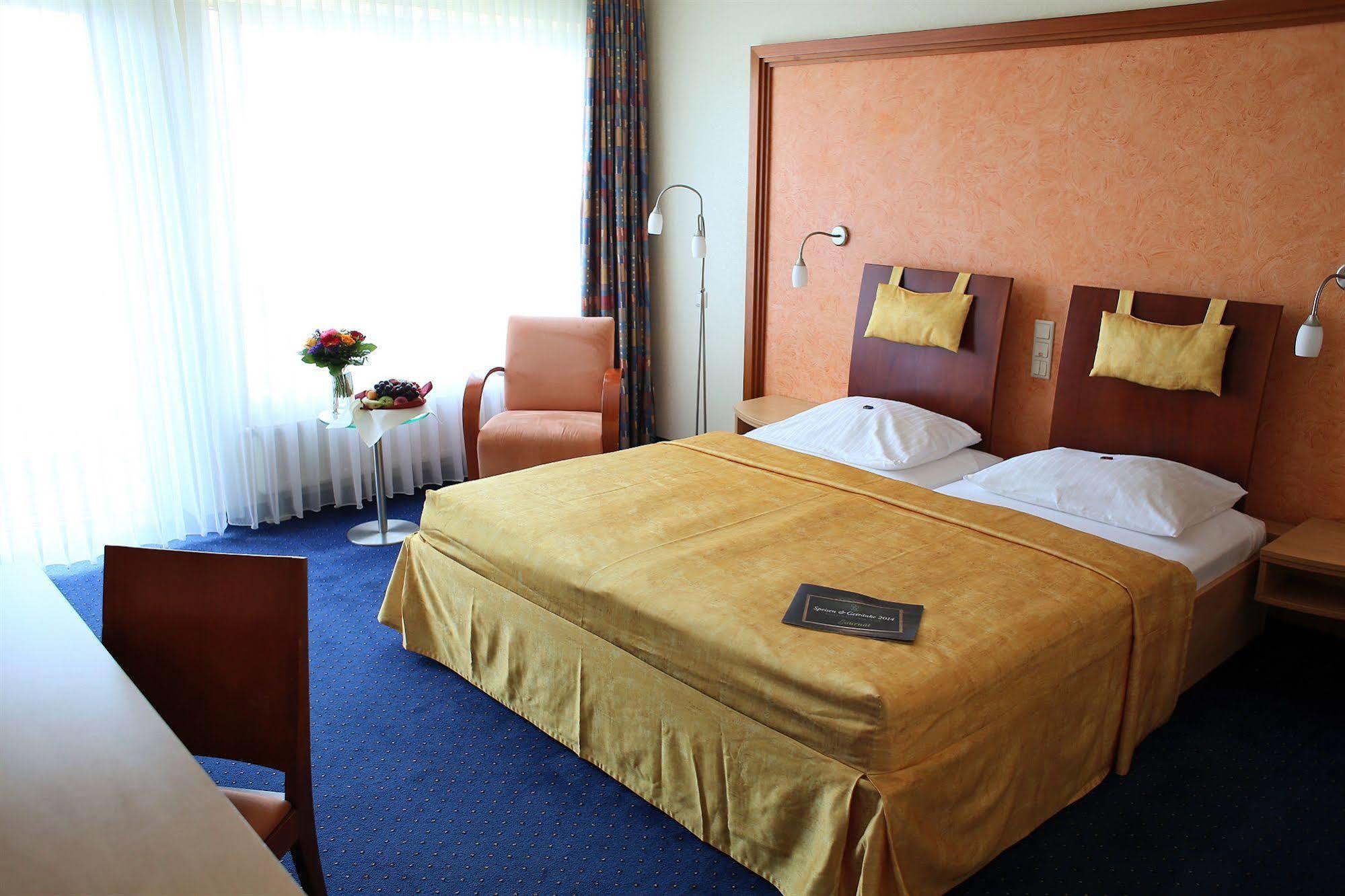 Hotel Ascot Bristol Potsdam Exterior foto